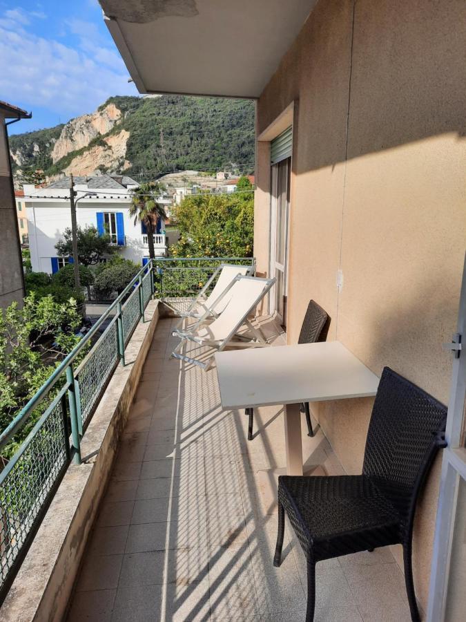Casa Romeo Finale Ligure Exterior foto