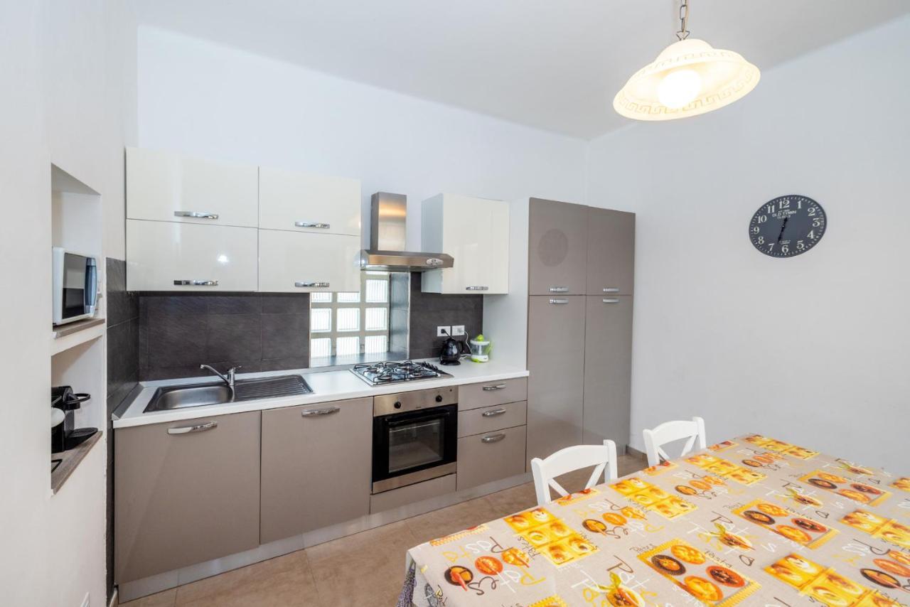 Casa Romeo Finale Ligure Exterior foto