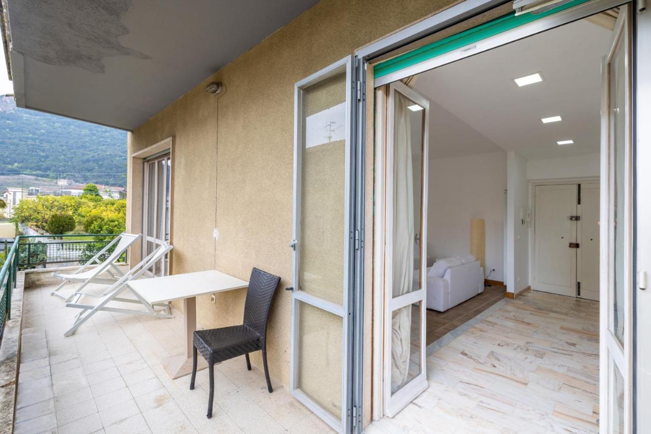 Casa Romeo Finale Ligure Exterior foto